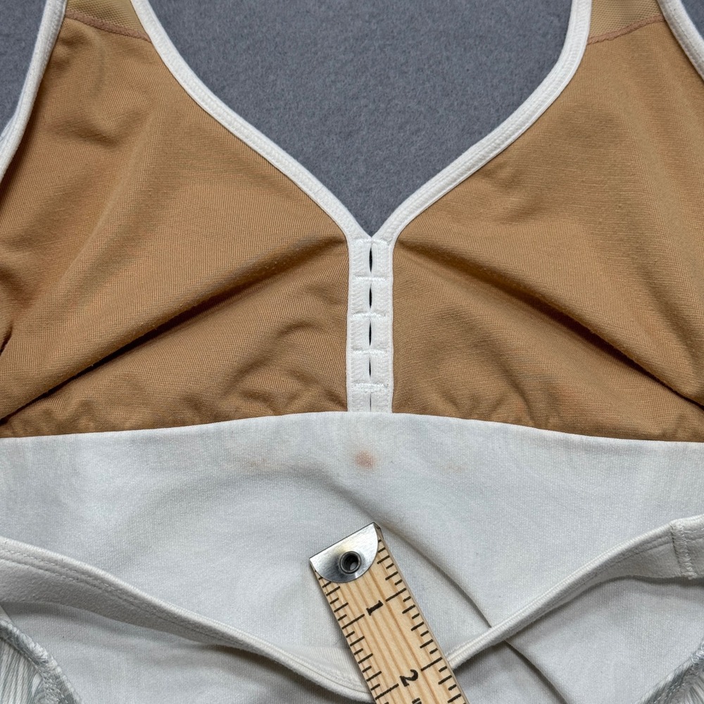 Lululemon Halter Top Women's 4 Gray White Swirl Print Built-in Bra Yoga Workout - Picture 7 of 7